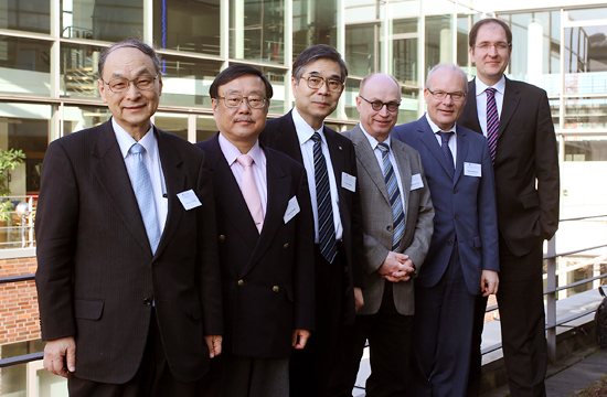 Image of Drs. Taniguchi, Osada, Tamao, Stratmann, Waldmann, Seeberger