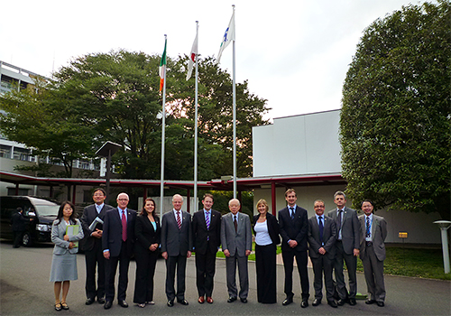 Group photo at RIKEN headquarters