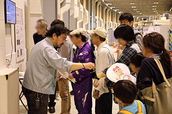 写真：播磨地区一般公開の様子1