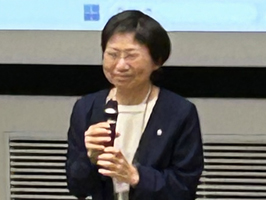 仲 真紀子 理事の写真