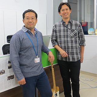 田中 准主任研究員とアンバラ・ラクマット・プラディプタ特別研究員の写真