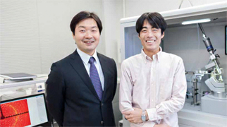 伊藤　拓宏（左）、柏木　一宏の写真