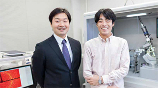 伊藤 拓宏(左)、柏木 一宏の写真