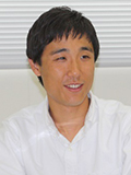 鈴木 貴紘上級研究員の写真