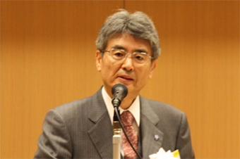 平野総長の写真