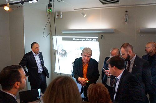 Image of lab tour at the Brain Science Institute