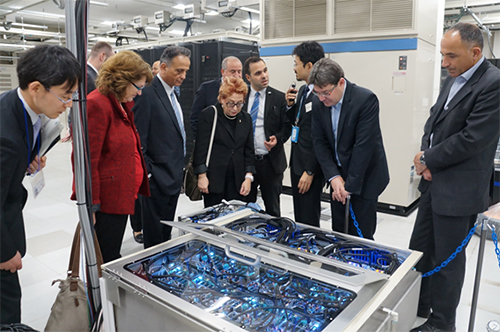 Image of lab tour at Shobu supercomputer