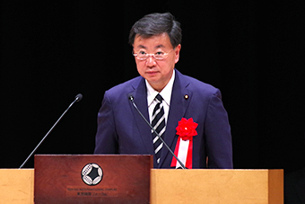 松野文部科学大臣の写真