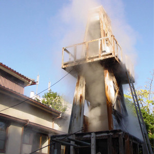 Image of hot springs where the bacteria was discovered
