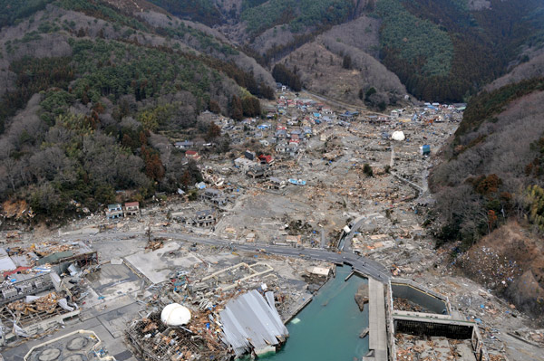image of the devastation wreaked by the 2011 tsunami in northeastern Japan