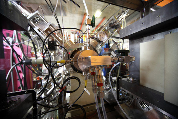 picture of a device of water- and helium-cooled target irradiation system